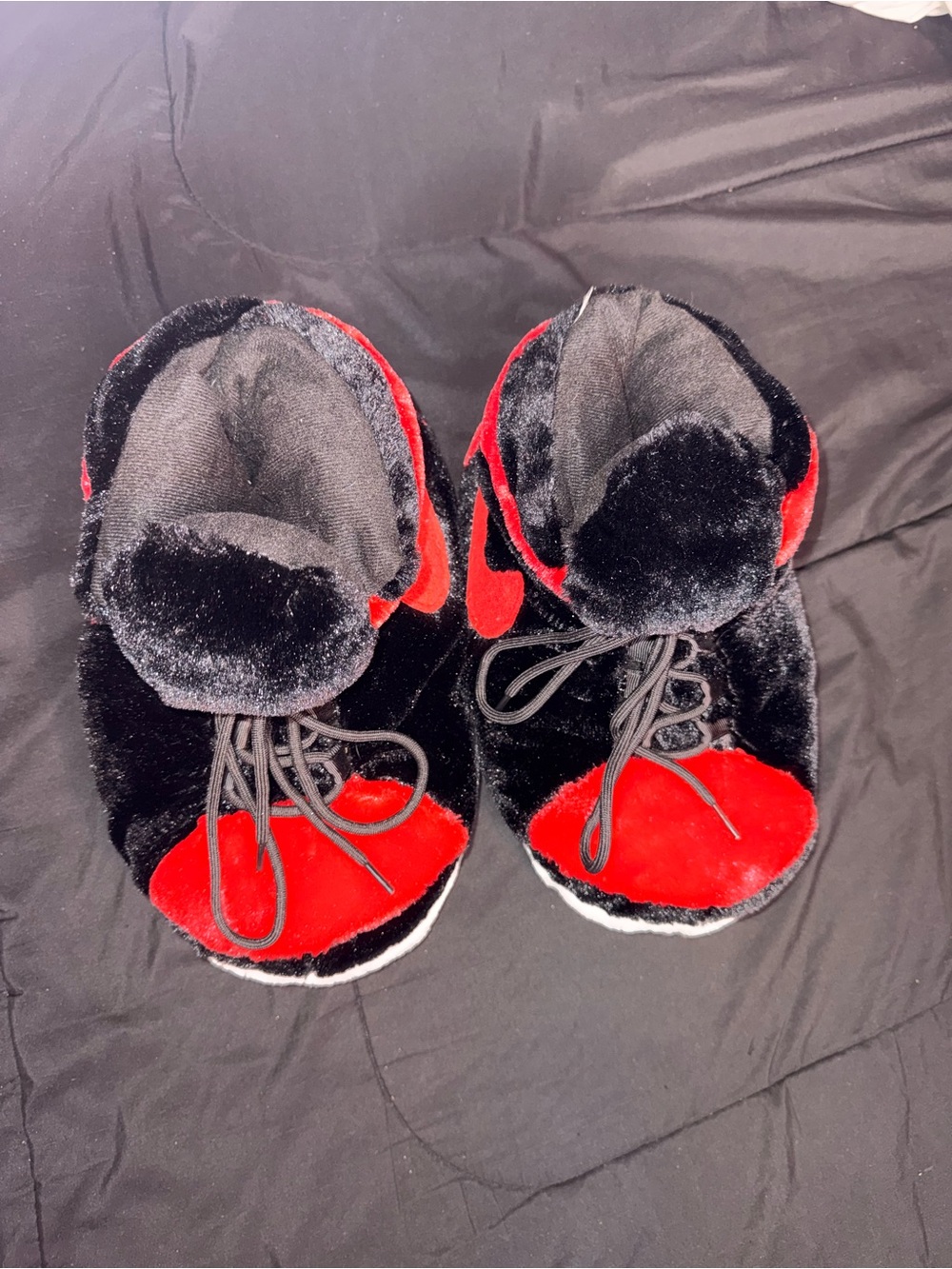 Slippers Sizes 36-44 Red & Black